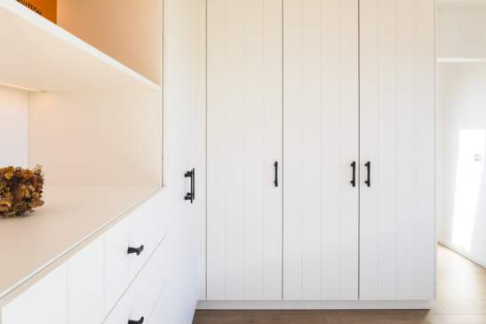 Kleerkast op maat in dressing 2
